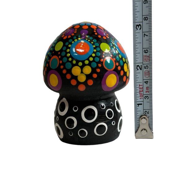 Hand-Painted Dot Art Mandala Mushroom Psychedelic Figure Paperweight Retro Boho - Picture 3 of 6